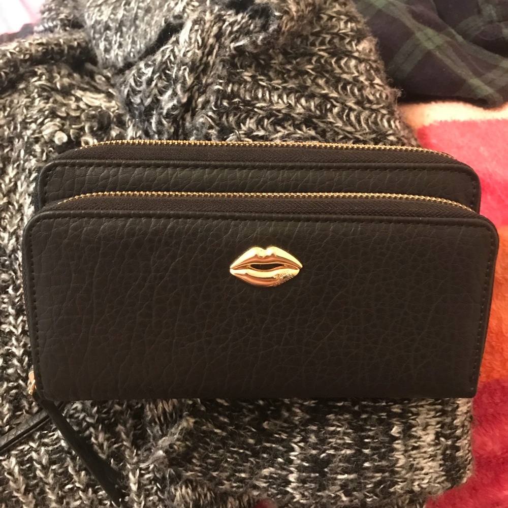 Juicy couture never used black wallet